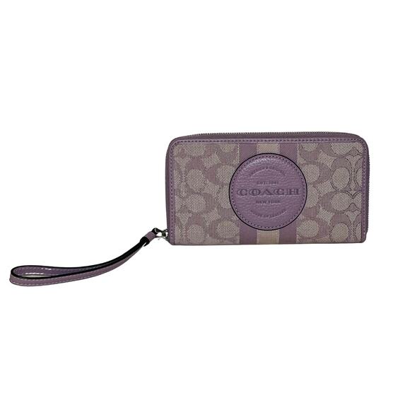 NWT Coach Signature Dempsey Soft Lilac Phone Wallet with Wristlet Strap - Picture 1 of 11